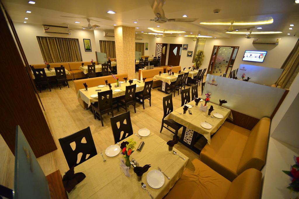 The Grand Imperial Hotel Morbi Luaran gambar